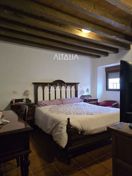 Foto 954c6e90-ec90-4427-be2d-c29ca0ff2773. Casa a Belmonte