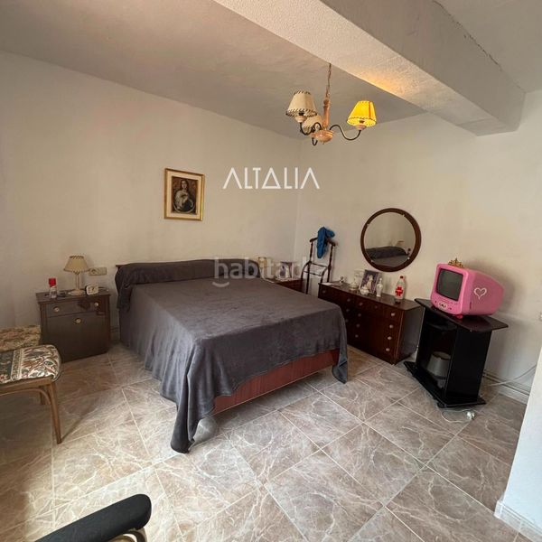 Foto b733d7f3-d956-4b91-b158-fc5f71fff5a9. Maison avec chauffage parking dans Castejón