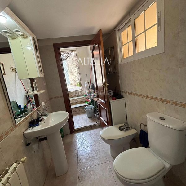 Foto f46e67ed-9132-46e8-96ec-f917e9c3ae9e. Maison avec chauffage parking dans Castejón