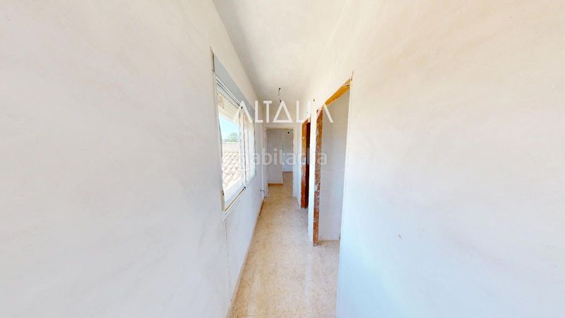 Foto cf269a1e-e5b6-4ab2-be66-2b703d696d36. Casa amb aparcament a Almarcha (La)
