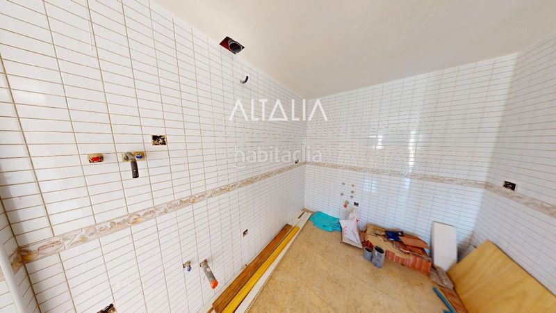 Foto e812c8e9-7761-45da-a810-b65b18a05a0d. Casa amb aparcament a Almarcha (La)