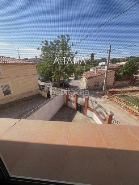 Foto 638e6caa-8255-4d5e-8f05-e9f063a7b8f6. Casa amb calefacció aparcament a Torrejoncillo del Rey