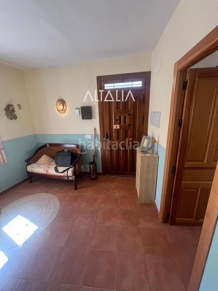 Foto 990a11f0-9228-49c3-b4a2-f2976e2ab357. Casa amb calefacció aparcament a Torrejoncillo del Rey