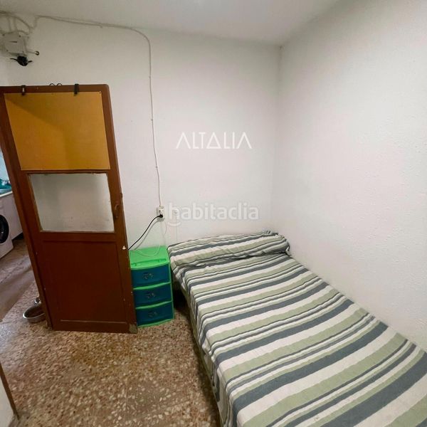 Foto 794ab35d-9053-4daf-a830-1a53dba12c06. Casa adossada a Reyes Católicos - Paseo de San Antonio Cuenca