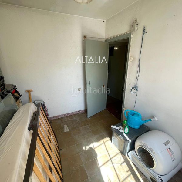 Foto ea1176e3-9661-44ab-ba24-a29cd3a27dd0. Casa adossada a Reyes Católicos - Paseo de San Antonio Cuenca