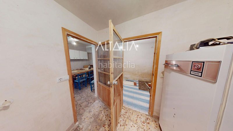Foto 583ce8ce-98b1-4591-97b9-0f573d7d183b. Casa amb aparcament a Poyatos