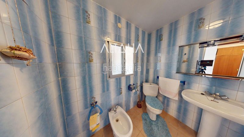 Foto 818c0b92-760a-4e69-b471-5e776c7bec96. Casa amb aparcament a Poyatos