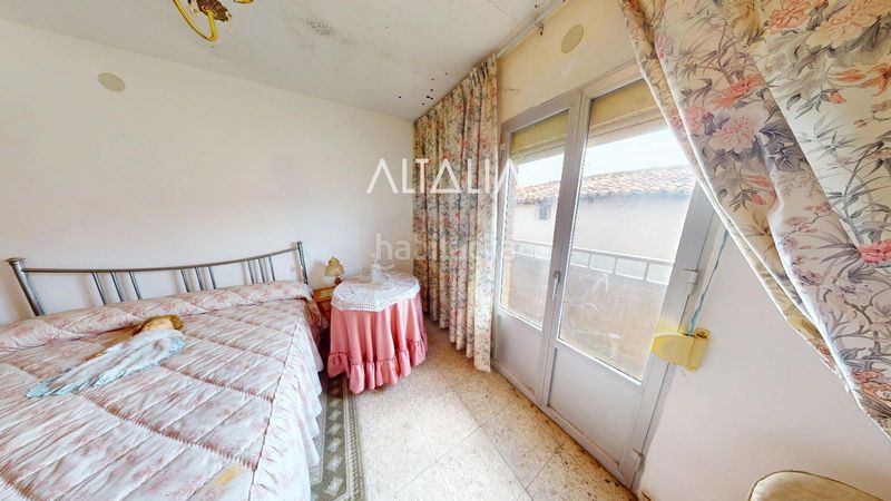 Foto 82b2c149-5f3d-4b23-9b3b-f0e482690853. Casa amb aparcament a Poyatos