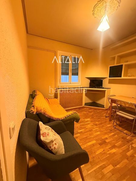 Foto 006b13dd-66d8-4496-878b-92f2eda9e4c3. Rent flat with heating in Centro Cuenca