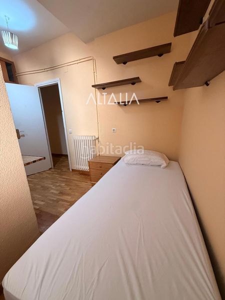 Foto 14acf9d8-fc5a-41c8-b641-909cd237ba62. Rent flat with heating in Centro Cuenca