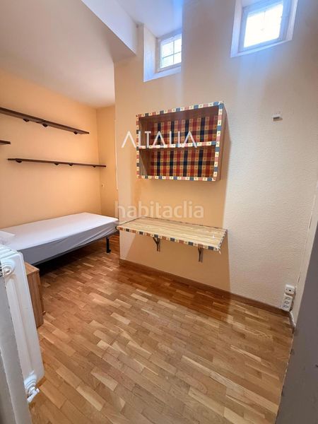 Foto ebe9a978-c039-4f81-8158-2d9d3d13c503. Rent flat with heating in Centro Cuenca