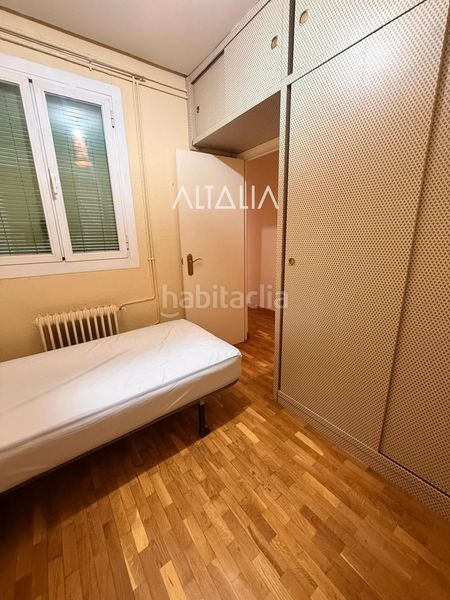 Foto f0b98a51-c53c-452e-bb77-c2e210d15297. Rent flat with heating in Centro Cuenca