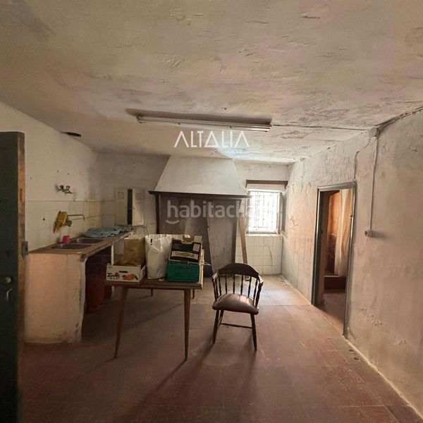 Foto 4e98379a-4fa2-40c4-a361-c8aff944c93b. House with parking in Tragacete