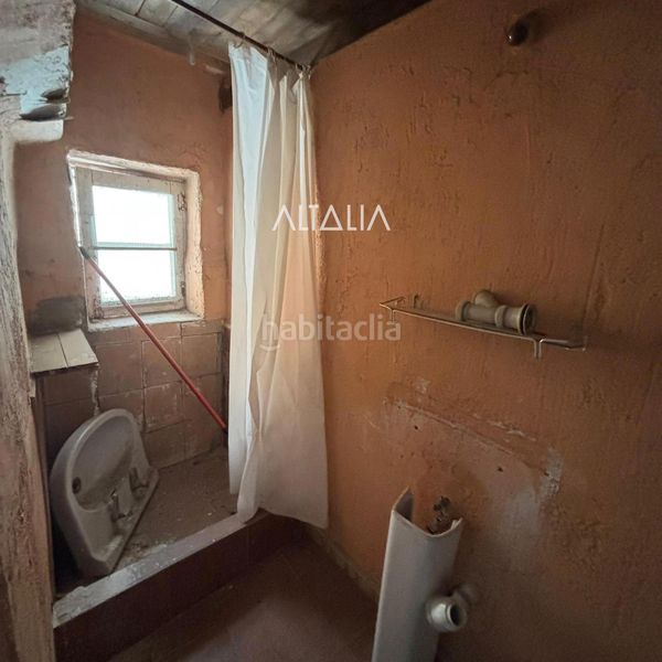 Foto b7ff1b2f-8d81-4d73-8fae-6364afa11822. House with parking in Tragacete