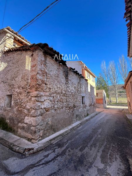 Foto c4817f0b-feb4-4086-82db-c8c58ce81837. House with parking in Tragacete