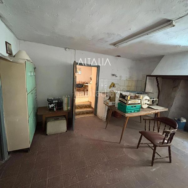 Foto f98bcb1b-a4e0-431a-b3ad-34e605b9e4ab. House with parking in Tragacete