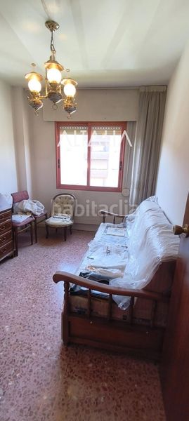 Foto bf2a0c1b-e373-4fa6-ac1a-baa49ae5fb79. Pis amb calefacció aparcament a Alameda Cuenca
