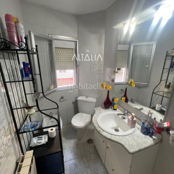 Foto ead705d5-9ebc-48a2-b89d-77224997abc3. Appartamento con riscaldamento in Reyes Católicos - Paseo de San Antonio Cuenca