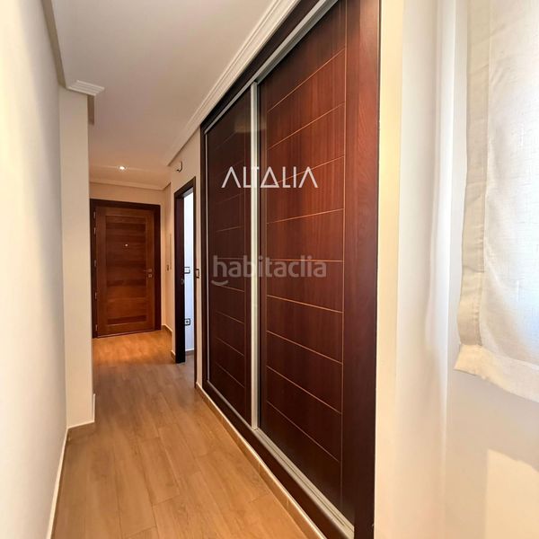 Foto 2ba1b7be-fb28-459b-9a7d-1362fe6852a0. Rent flat with heating in Centro Cuenca