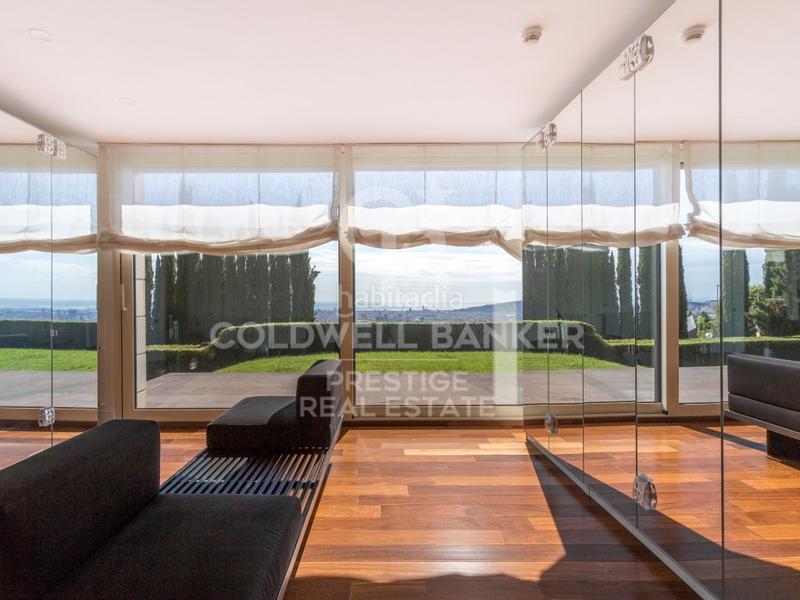 Foto 2129a442-accb-4492-89f5-e5723831292f. Maison avec parking piscine dans Sarrià Barcelona