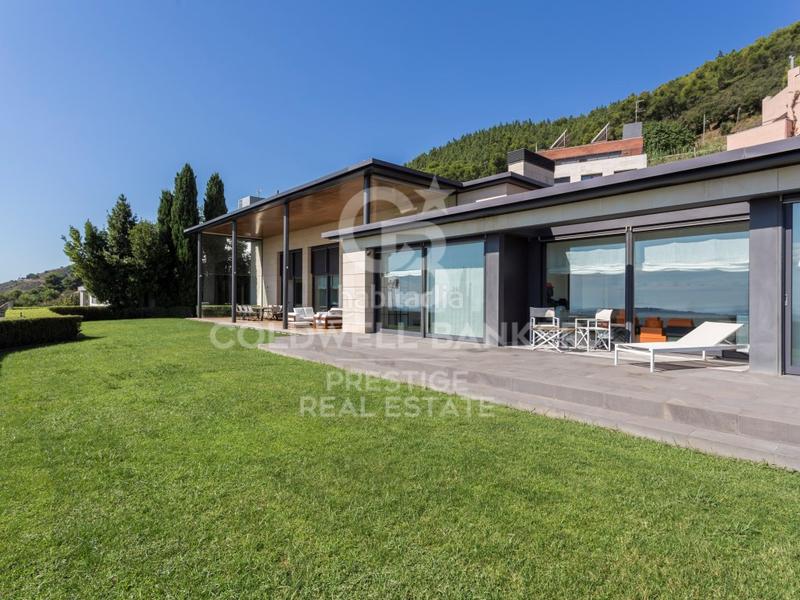 Foto 27ff3418-9aa0-48ef-9908-6866d4ce713e. Maison avec parking piscine dans Sarrià Barcelona