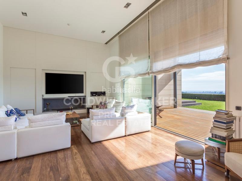 Foto 7cdd124d-579e-42ef-b9ff-b379cdf10ea0. Maison avec parking piscine dans Sarrià Barcelona