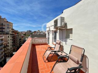 Attique  N/a. Sobretico con licencia turstica justo al lado de campnou