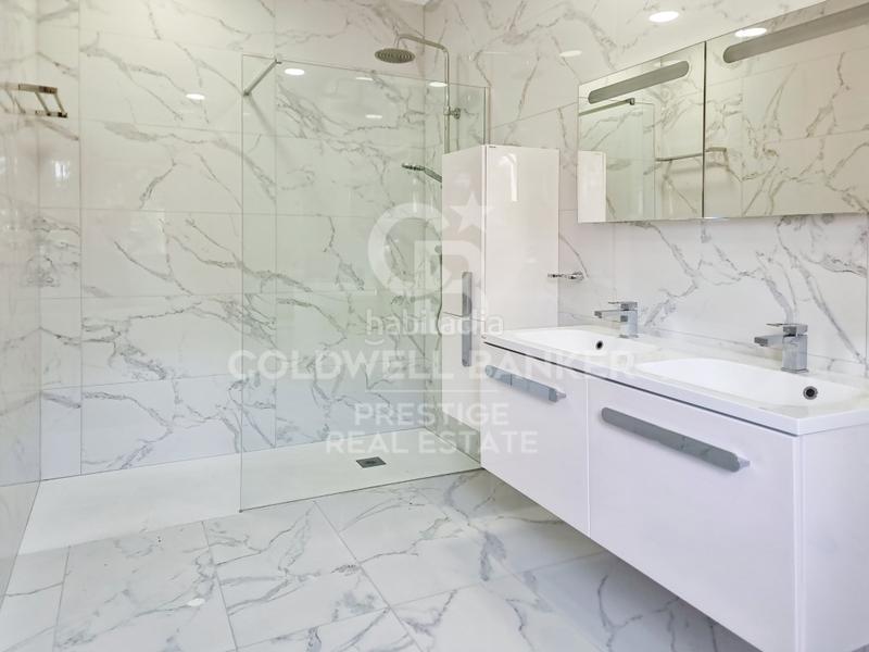 Foto 9d244545-a064-4d86-959d-c467d279fd62. House with parking in Ciutat Diagonal Esplugues de Llobregat