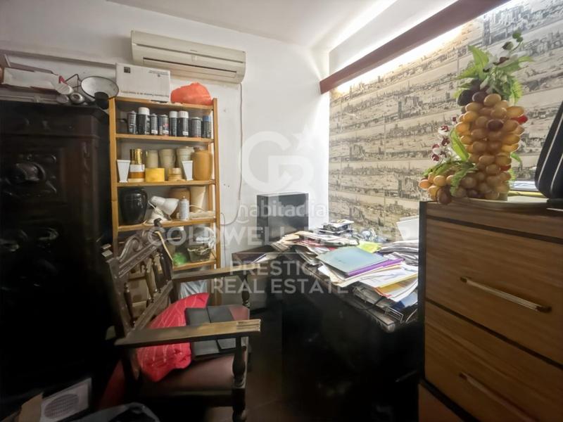 Foto 16b5baba-f99b-47c9-92db-188d8dac816a. Piso  con muchas posibilidades en eixample izquierdo en Barcelona