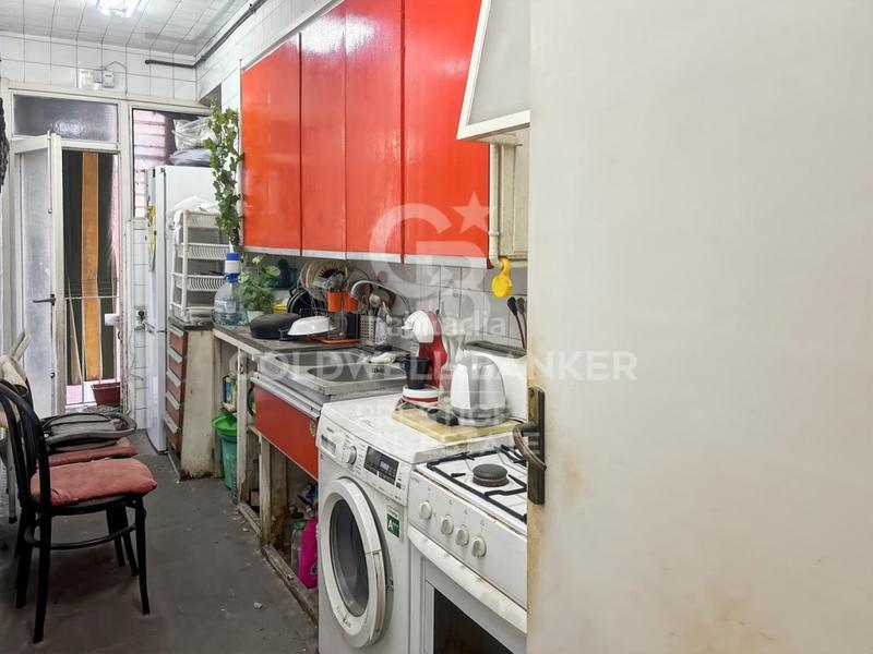 Foto 3af33a18-a7a7-47f4-ad9d-18228c33491c. Piso  con muchas posibilidades en eixample izquierdo en Barcelona