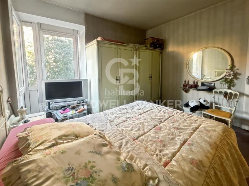 Foto f48e9827-befe-4977-a3a3-f336924eab01. Piso  con muchas posibilidades en eixample izquierdo en Barcelona