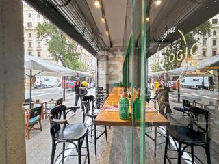 Traspaso Local Comercial en Sant Gervasi - Galvany. Local con licencia c3 mixto en funcionamiento