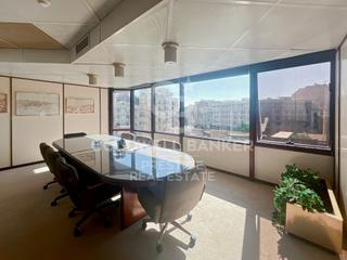 Büro in Dreta de l´Eixample. En venta oficina de representación con vistas en paseo de gracia