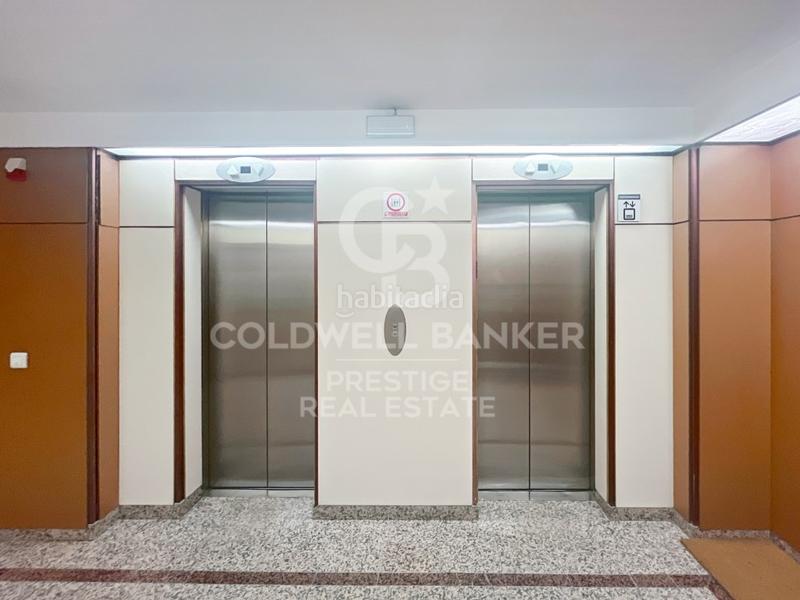 Foto a40751fa-74af-4ca8-991e-eab474d3fdfe. Oficina a Dreta de l´Eixample Barcelona