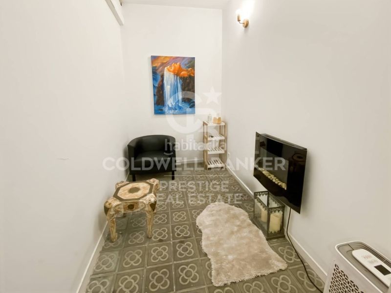 Foto 3b4a0b2d-c325-43e1-8b5b-c5dbb7616f7d. Local comercial a L´Antiga Esquerra de l´Eixample Barcelona