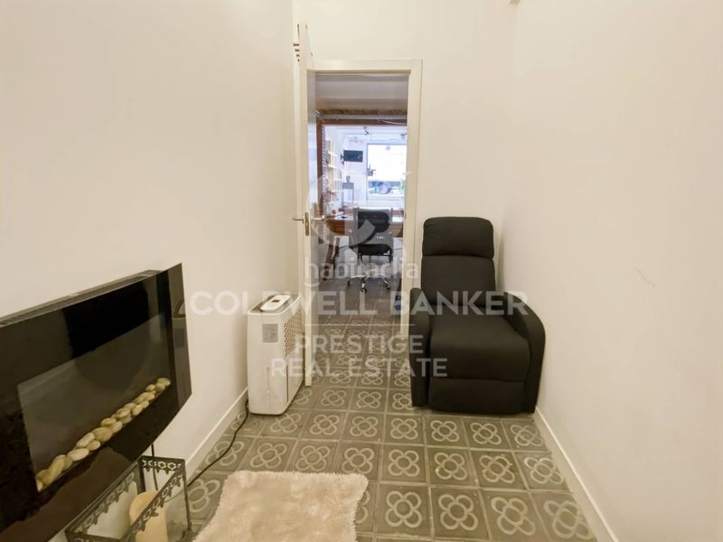 Foto 5433a160-8eb0-41b8-9a36-328a2026488b. Local comercial a L´Antiga Esquerra de l´Eixample Barcelona