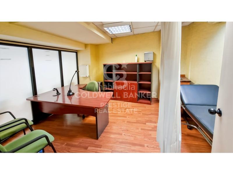 Foto 5c2ff907-8753-42d9-84ab-d1f9d1b634aa. Locale commerciale in Sant Andreu de Palomar Barcelona