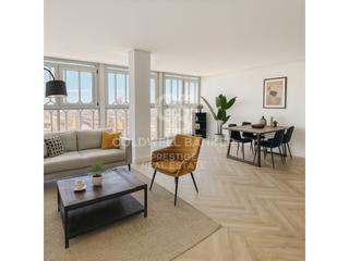 Appartamento  N/a. Exclusivo piso con vistas panorámicas en el icónico edificio de