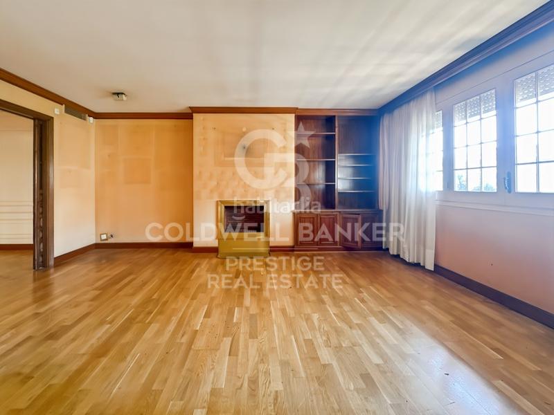 Foto c67c8057-2a6e-47d8-a01e-ac09e9906366. Attique avec parking dans Tres Torres Barcelona