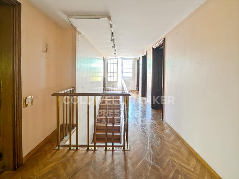 Foto ca9410c4-109e-4cdb-ae6e-48271df54c2a. Attique avec parking dans Tres Torres Barcelona