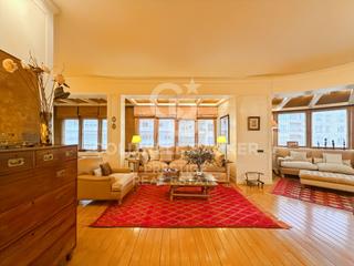 Etagenwohnung  N/a. Exclusivo piso en vía augusta ,barcelona
