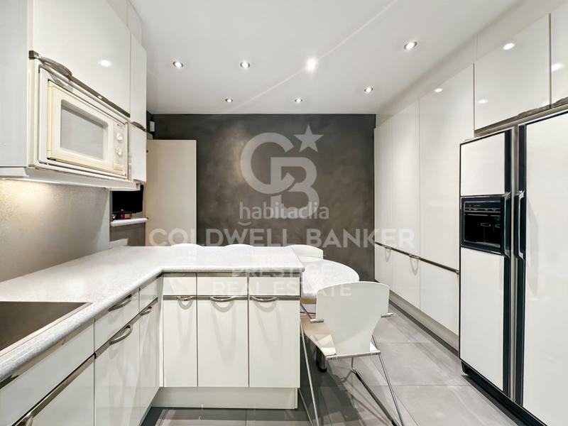 Foto b00c9e8b-58b5-4188-bbac-2ca18a490c29. Piso exclusivo piso en vía augusta , en Sant Gervasi - Galvany Barcelona