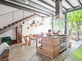 Duplex  N/a. Dúplex exclusivo con terraza, garaje privado y reforma integral