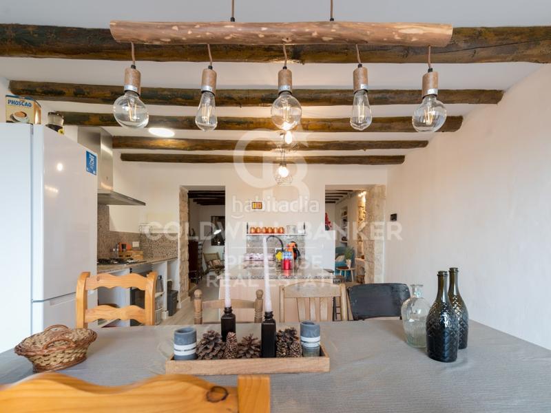 Foto 8fa2a9cb-08b7-4933-b660-f46ee1e982ef. Haus mit parking in Almatret