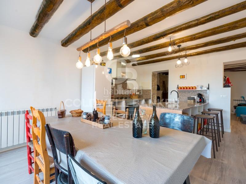 Foto 9cd4fd6c-9cdb-4723-8e40-af2a52c759f4. Haus mit parking in Almatret