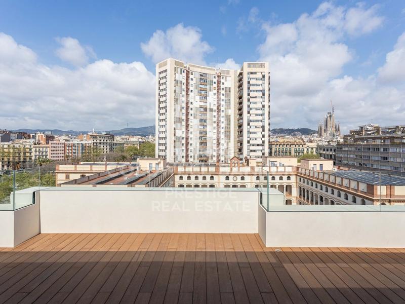 Foto 9978e4b9-3c48-45a1-a095-52772e85a21c. Dachwohnung mit parking in Fort Pienc Barcelona