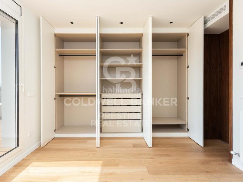 Foto 9efbe3aa-9075-4a4a-a8dd-4032c88e749c. Dachwohnung mit parking in Fort Pienc Barcelona