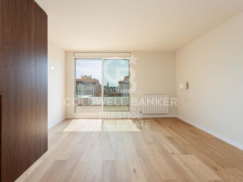 Foto a90eaa22-8fcd-44cb-9cf6-fb8b44e8d8ad. Dachwohnung mit parking in Fort Pienc Barcelona