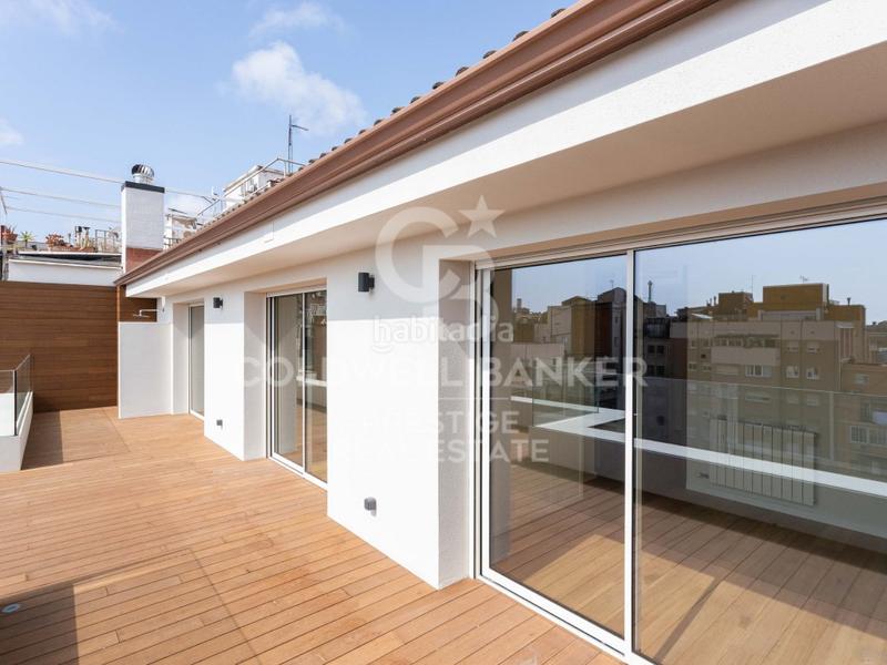 Foto ea1e47f1-def4-40f3-99b2-f90e790a9827. Dachwohnung mit parking in Fort Pienc Barcelona