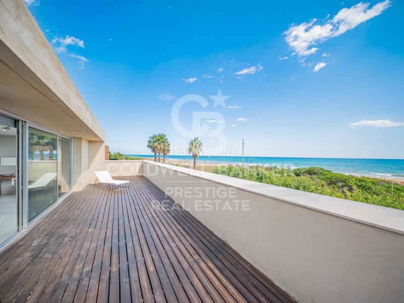 Foto 52945185-4283-4573-9e41-1f97efadc915. Lloguer casa amb calefacció aparcament piscina a Gavà